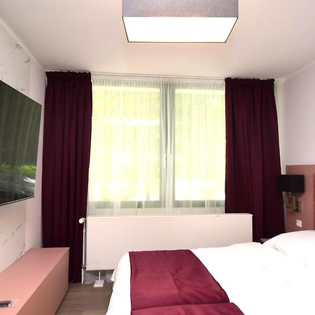 Stay With Legends Hamburg-Harburg Buitenkant foto